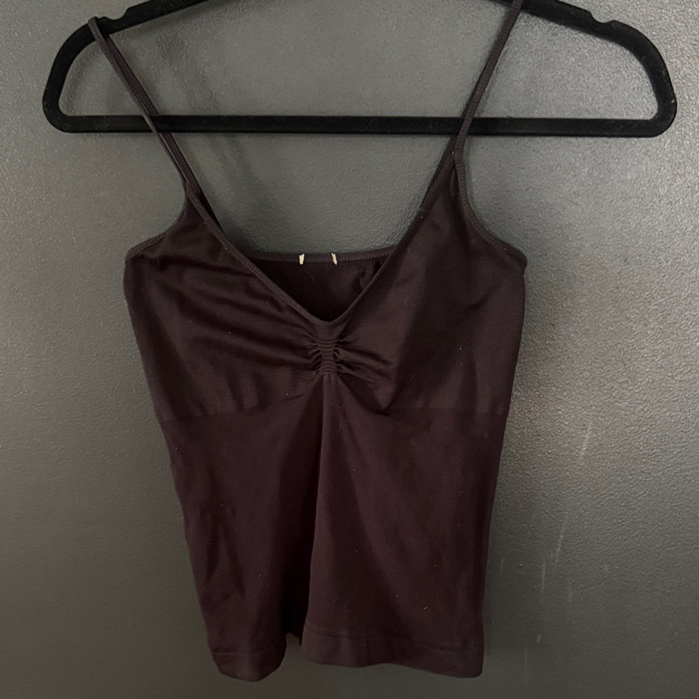 Max Studio Stretch Tank in Black